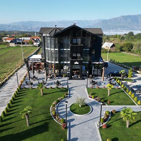 Hotel Braxton Shupenze Екстериор снимка